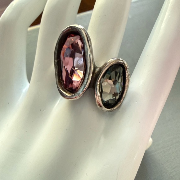 Uno de 50 Crystal Ring Size 7 - Picture 2 of 11